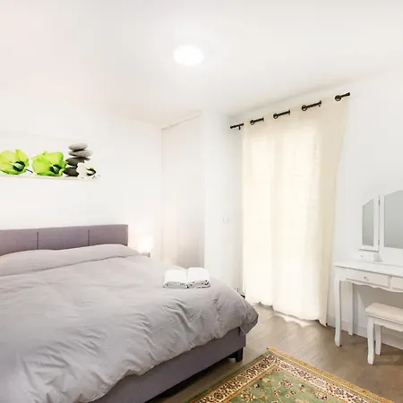 Apartamento Grande Terrasse - Vue - Parking - Bk *