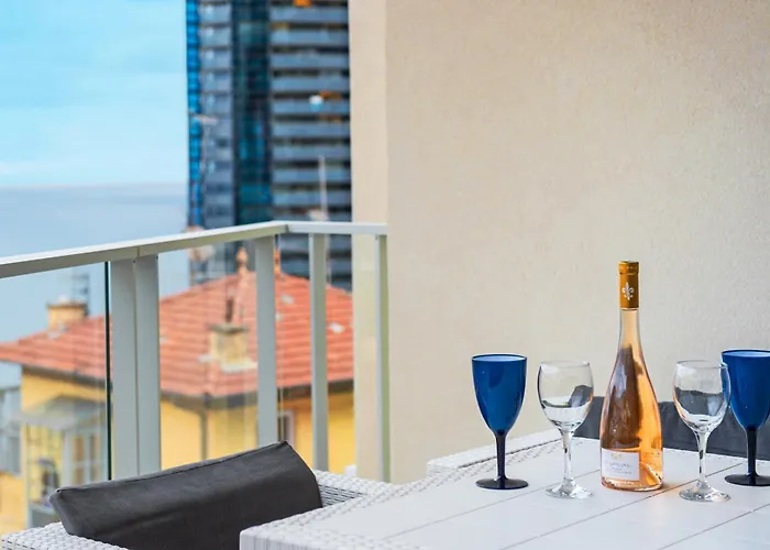 Grande Terrasse - Vue - Parking - Bk Appartement