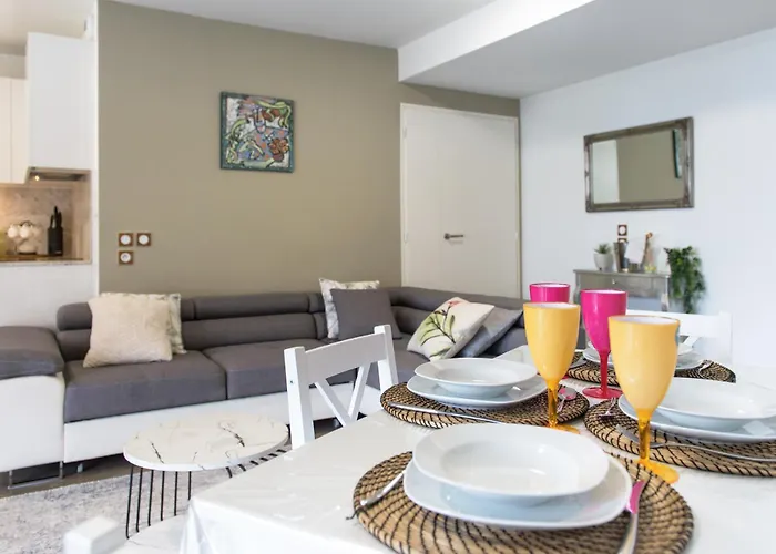 Appartement Grande Terrasse - Vue - Parking - Bk Beausoleil