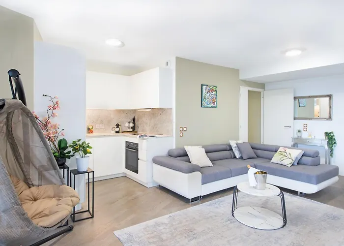 Grande Terrasse - Vue - Parking - Bk Appartement Beausoleil