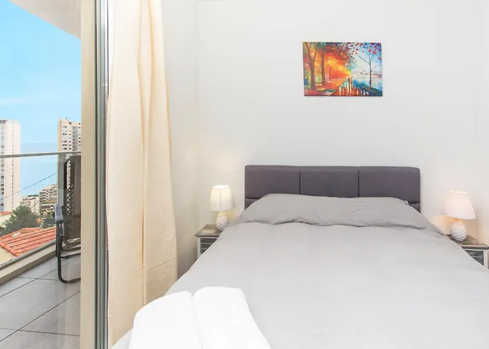 Appartement Grande Terrasse - Vue - Parking - Bk *